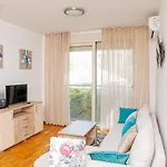 Apartments LORA Cetinjska18